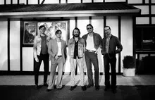 JET - Down The Moonlit Mile Revue