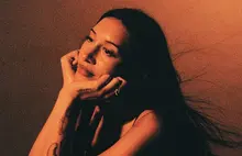 Julia Wolf - Deep End World Tour