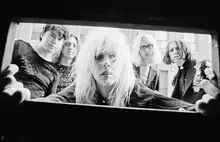 Devils Night: Starcrawler w/ The Paranoyds (18+)