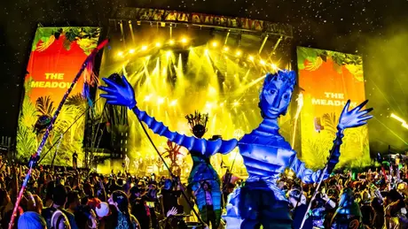 Hulaween scene